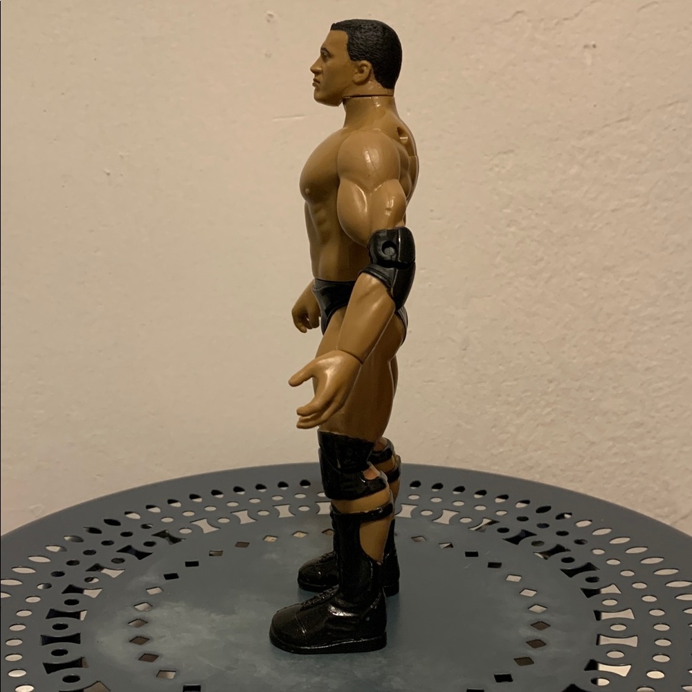 The Rock 2001 WWE Back Talking Slammers Jakks Pacific Figure - Picture 2 of 7